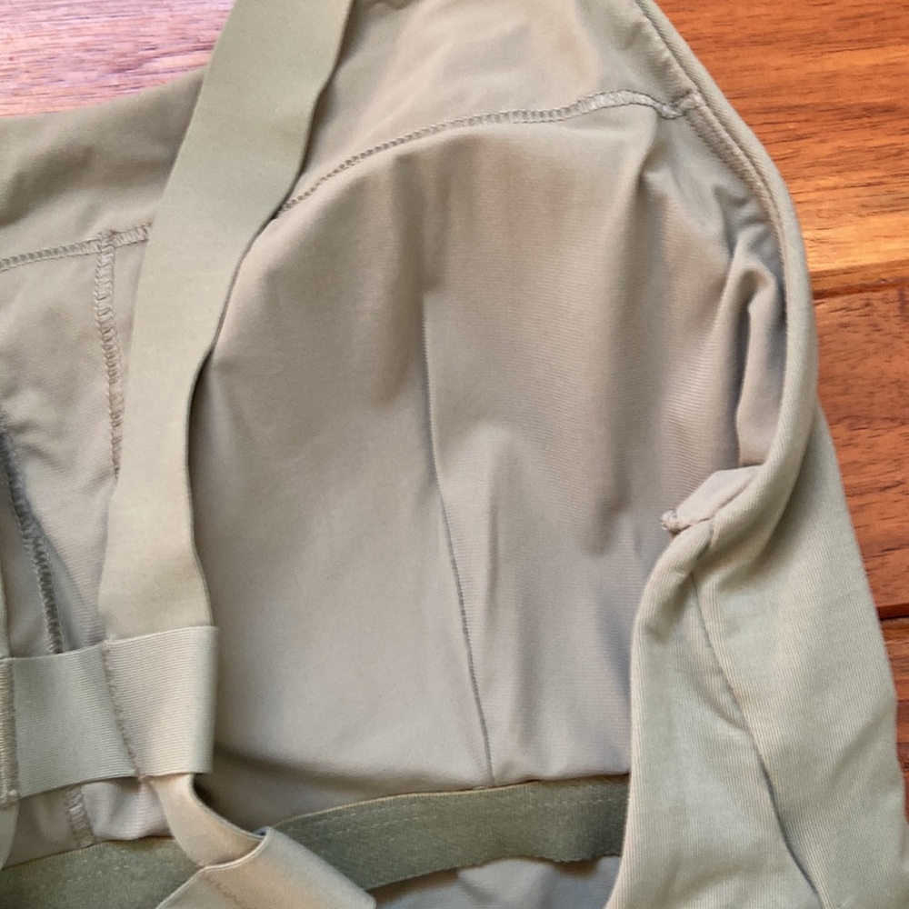 Athleta Sage Green Women's One Piece Swimsuit - Picture 5 of 11